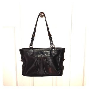 Authentic Coach black double strap purse